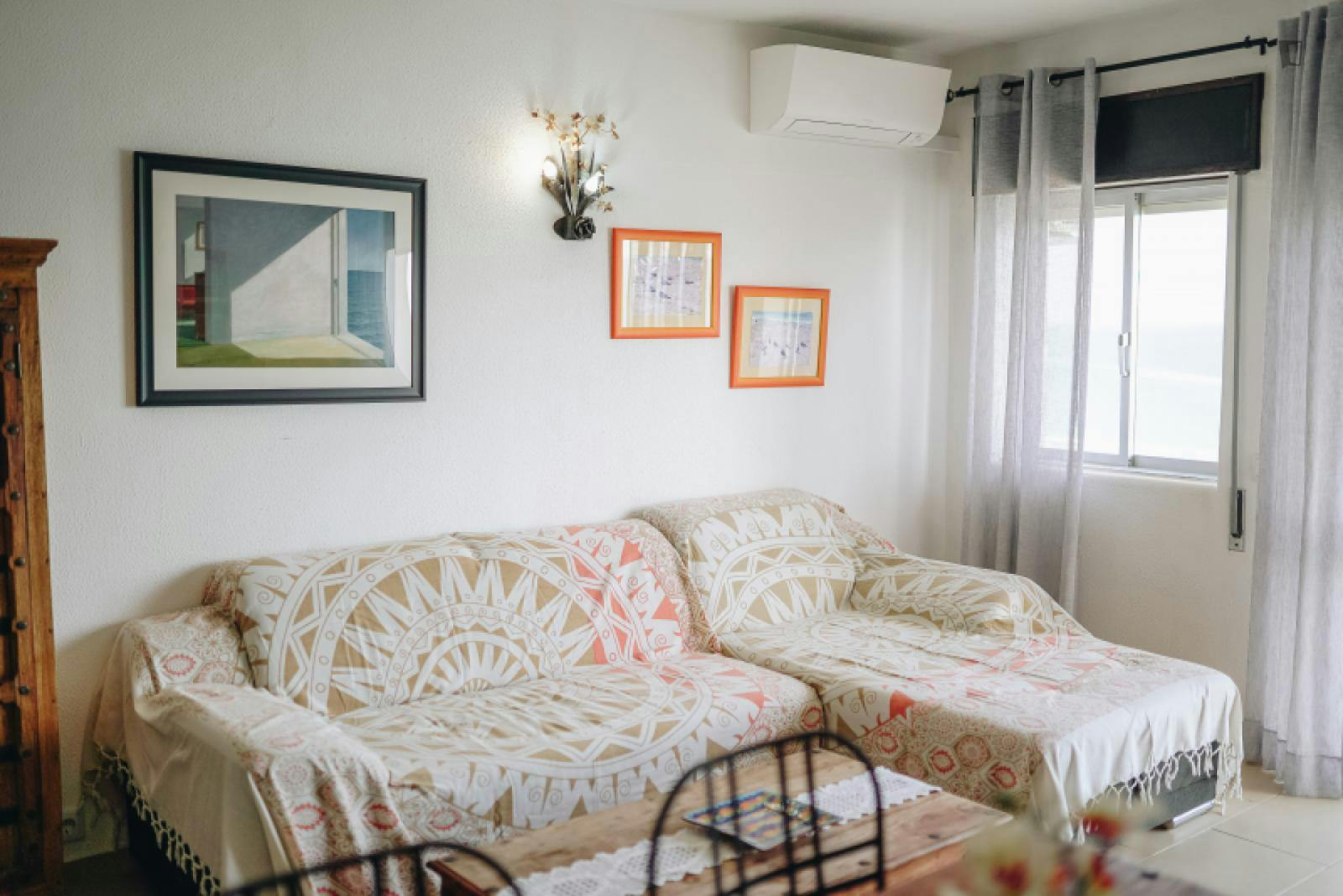 Sunny 2-bedroom flat in Armação de Pêra