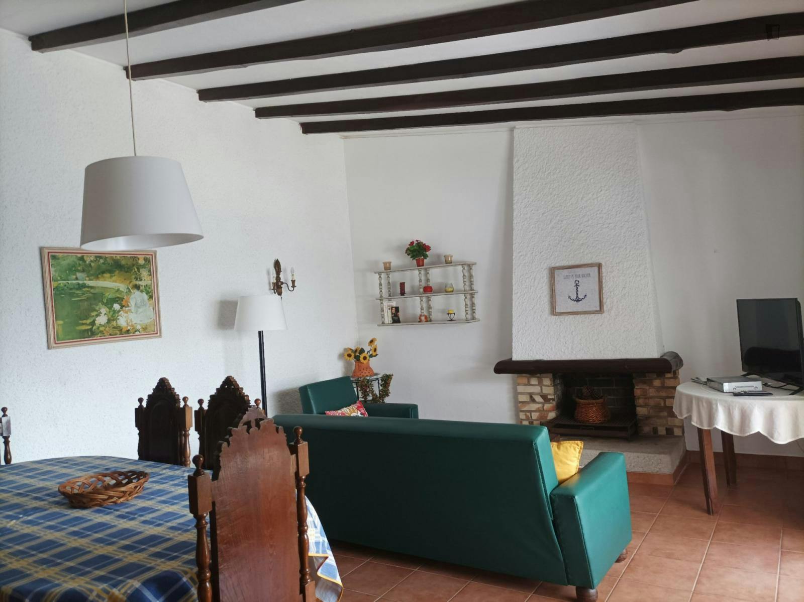 Charming 4-bedroom house, with an outdoor swimming pool, in Esposende