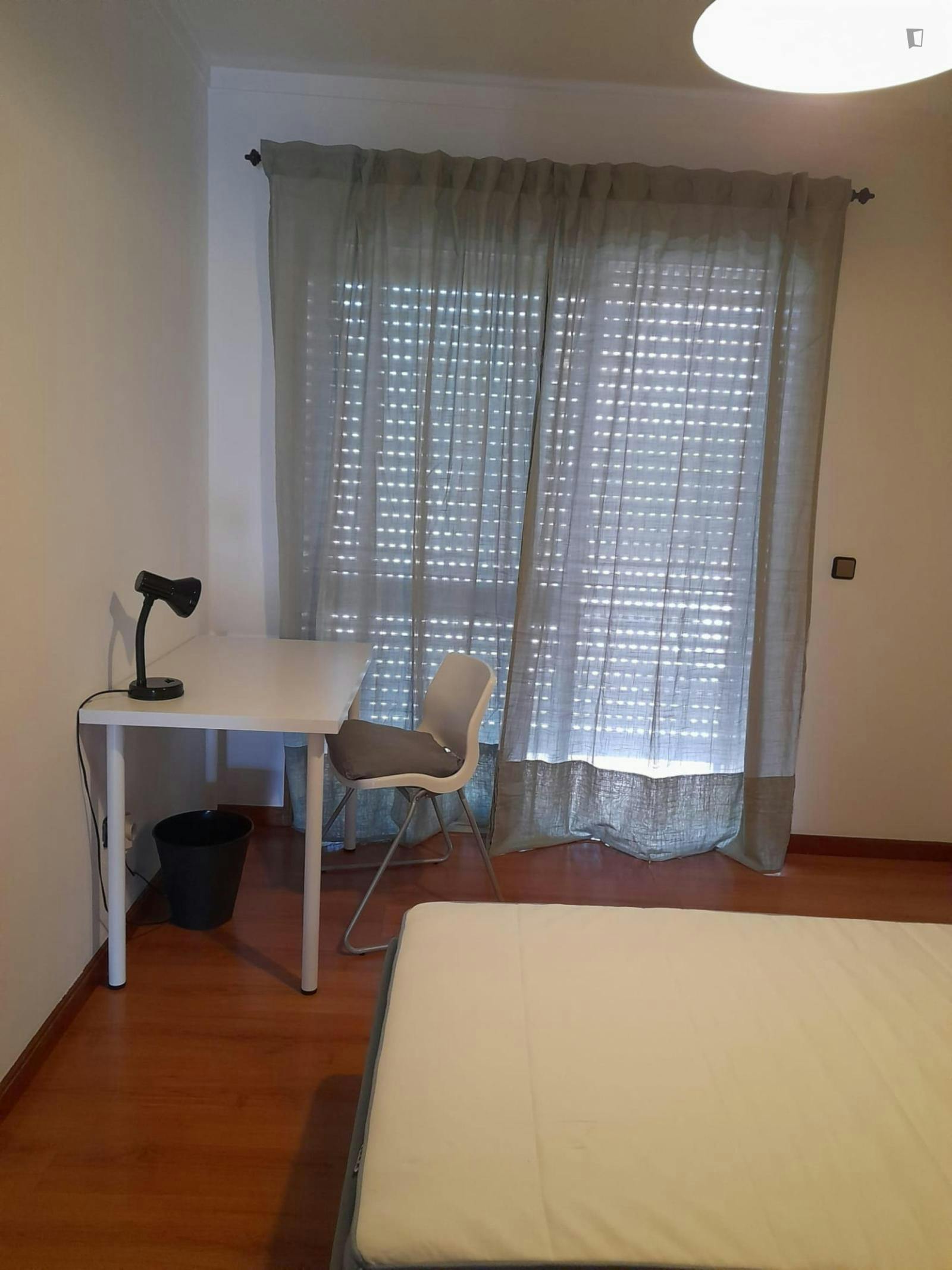 Comfy single bedroom close to Universidade do Minho