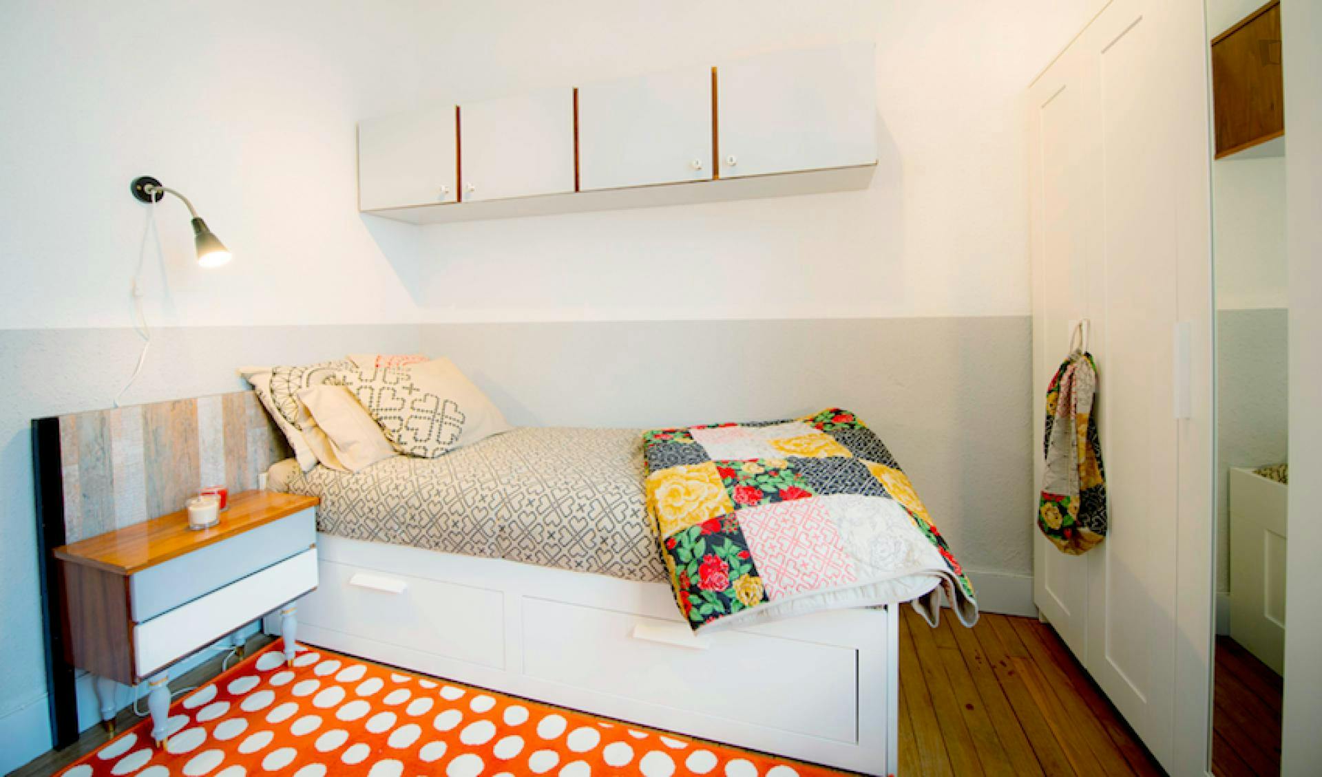 Comfy twin bedroom in a quiet 3-bedroom flat, close to University of Deusto