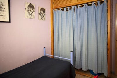 Pleasant single bedroom in Triana, not far from Parque de los Príncipes  - Gallery -  3