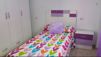 Lovely single bedroom in San Jeronimo neighbourhood  - Gallery -  1