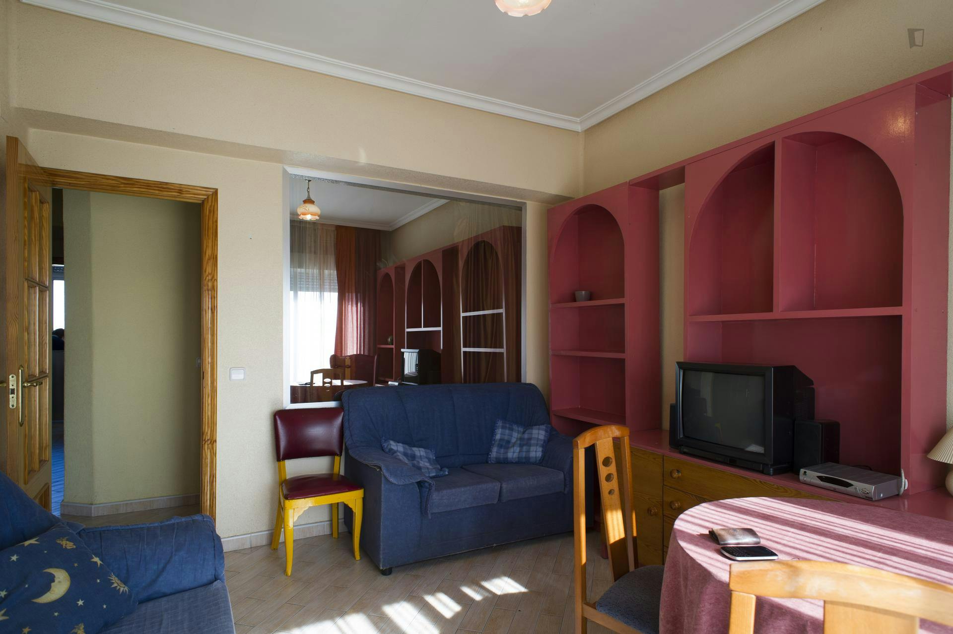 Typical and cosy 3-bedroom apartment near Parque de las Salesas