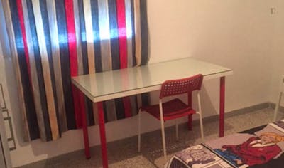Wonderful room in 3 rooms shared flat in Triana REF: 110  - Gallery -  1
