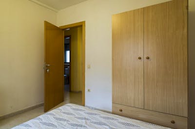 Snug single bedroom in a 6-bedroom flat, near Universidad De Salamanca  - Gallery -  3