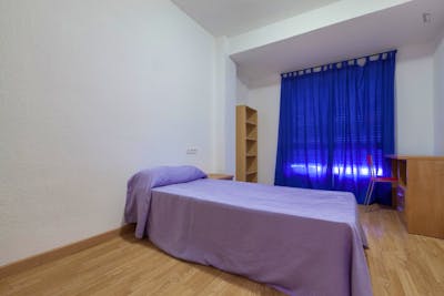 Cool single bedroom in a residence near Platón Academia Universitaria  - Gallery -  1