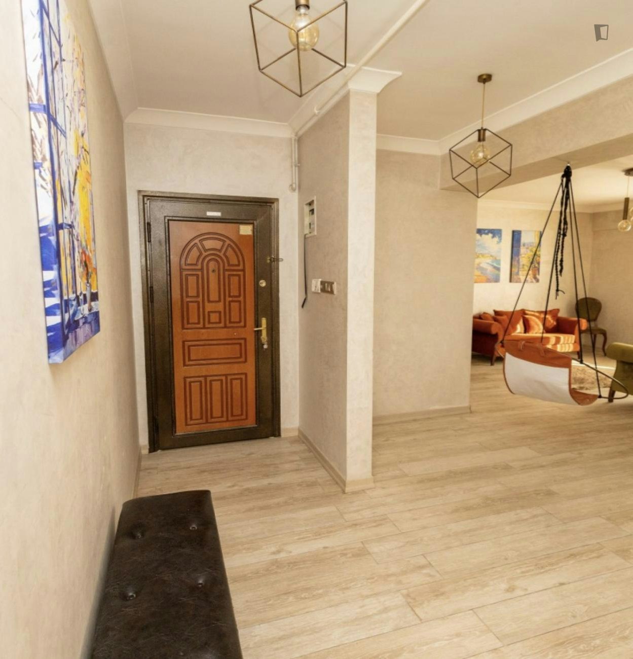 Lovely 3-bedroom flat in Bayrampaa