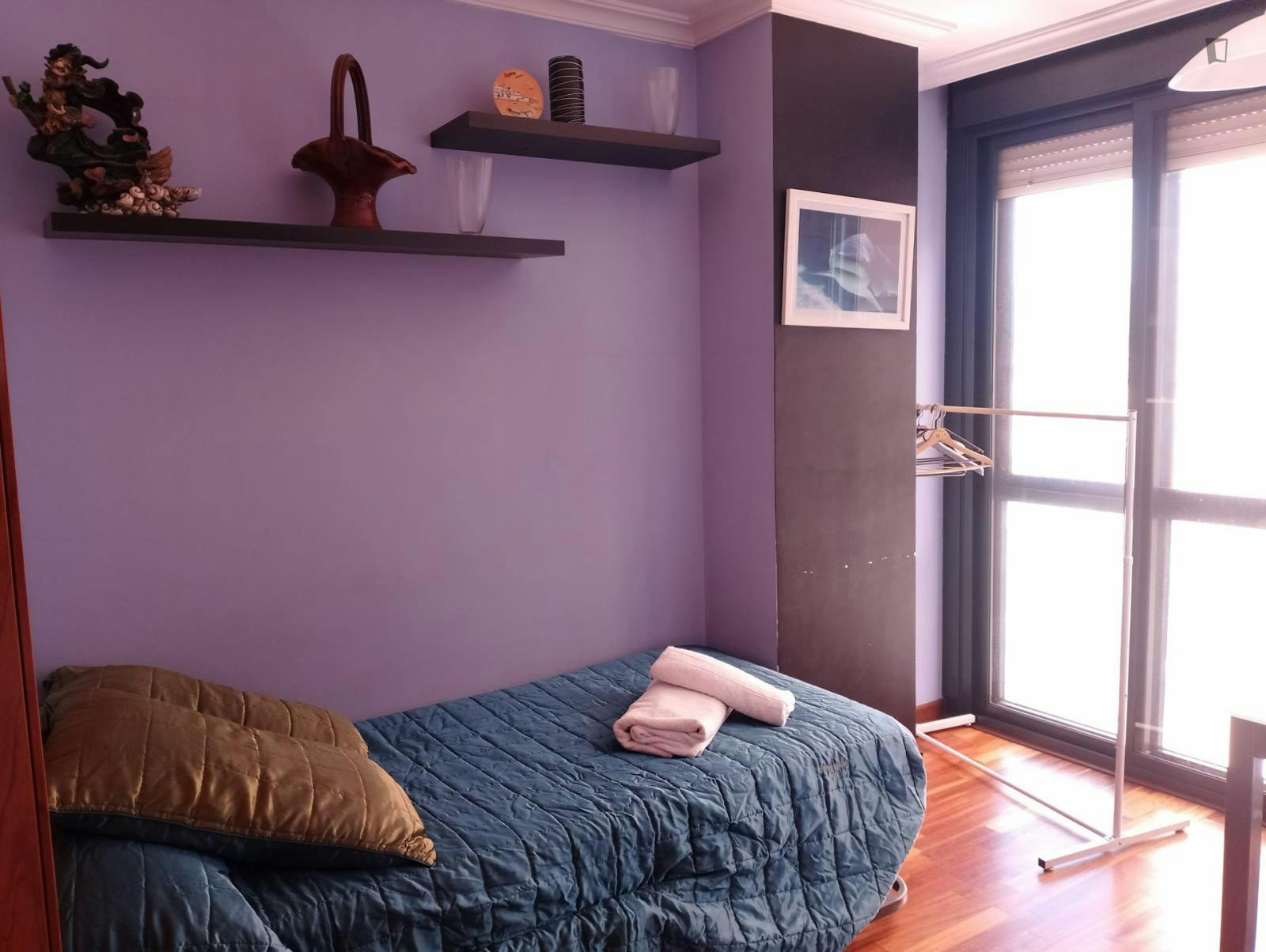 Homely single bedroom in Vigo close to Estación de tren Vigo Guixar