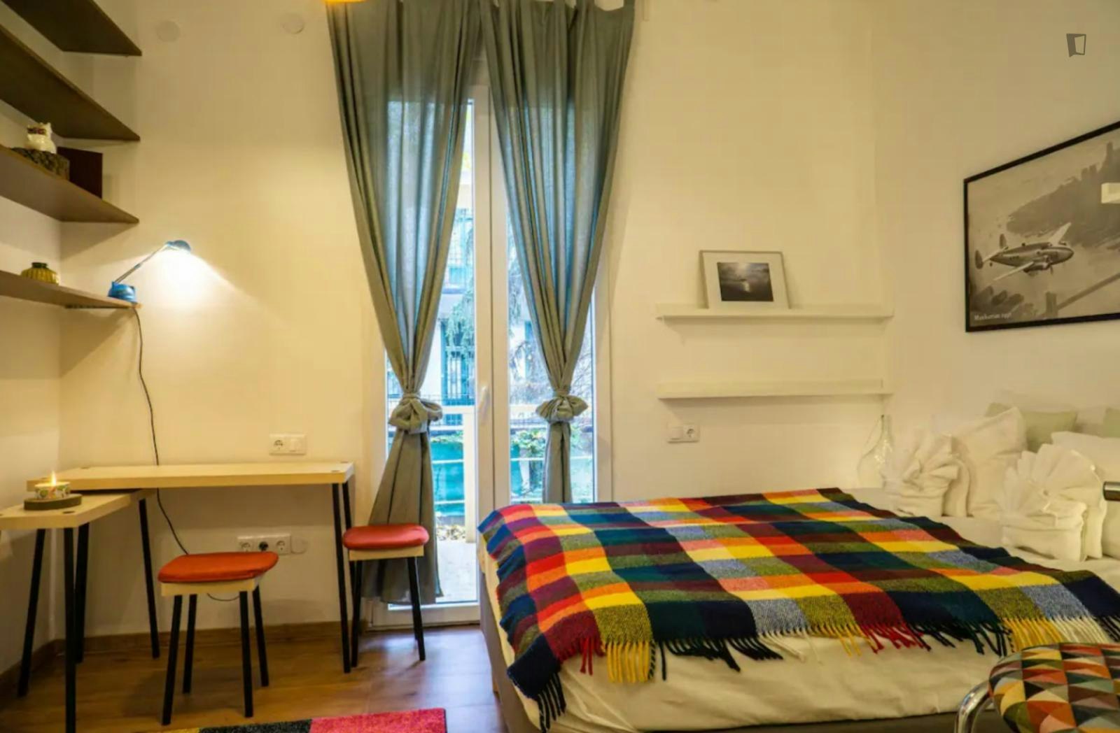 Snug 1-bedroom apartment next to Budapest-Déli train station