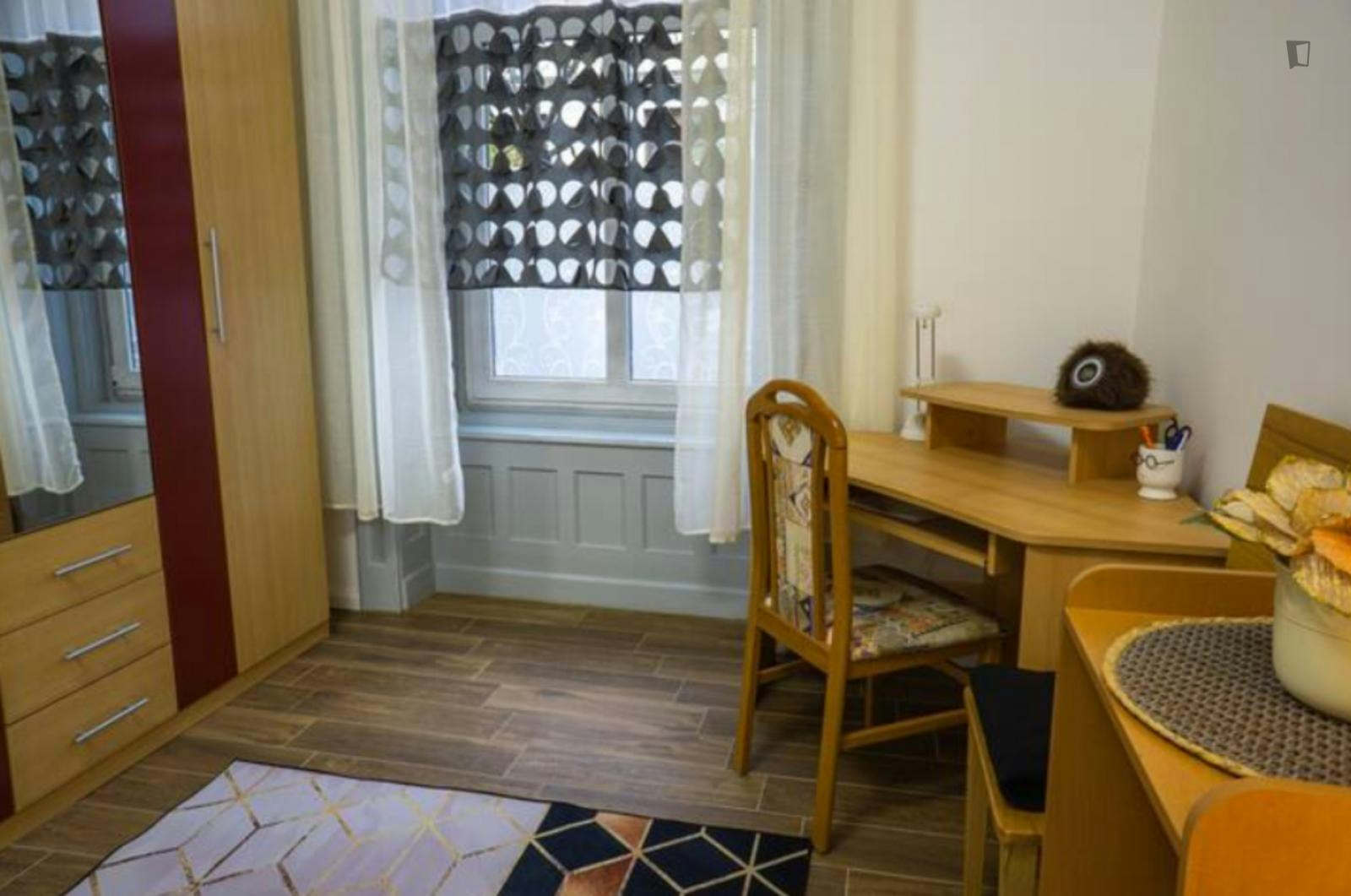 Homely 1-bedroom apartment next to Déli pályaudvar metro station