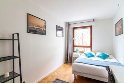 Graceful double bedroom in Les Martinets  - Gallery -  2