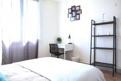 Comfy double bedroom in Minimes