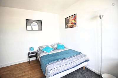 Inviting double bedroom in Saint Blaise  - Gallery -  1