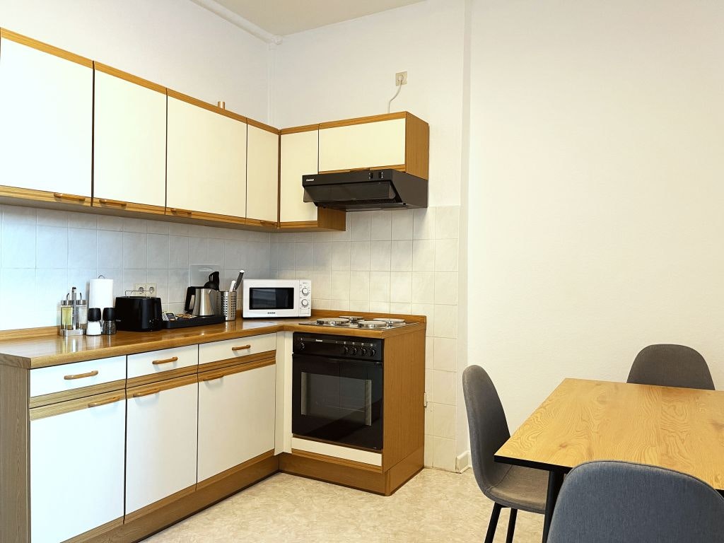 6-Bed Apartment for fitters | kitchen
