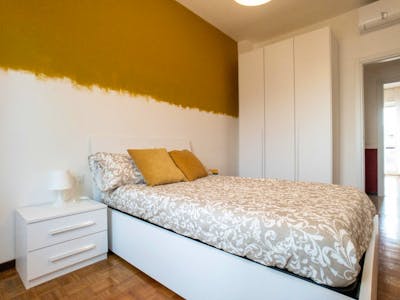 Nice single bedroom close to Precotto metro  - Gallery -  2