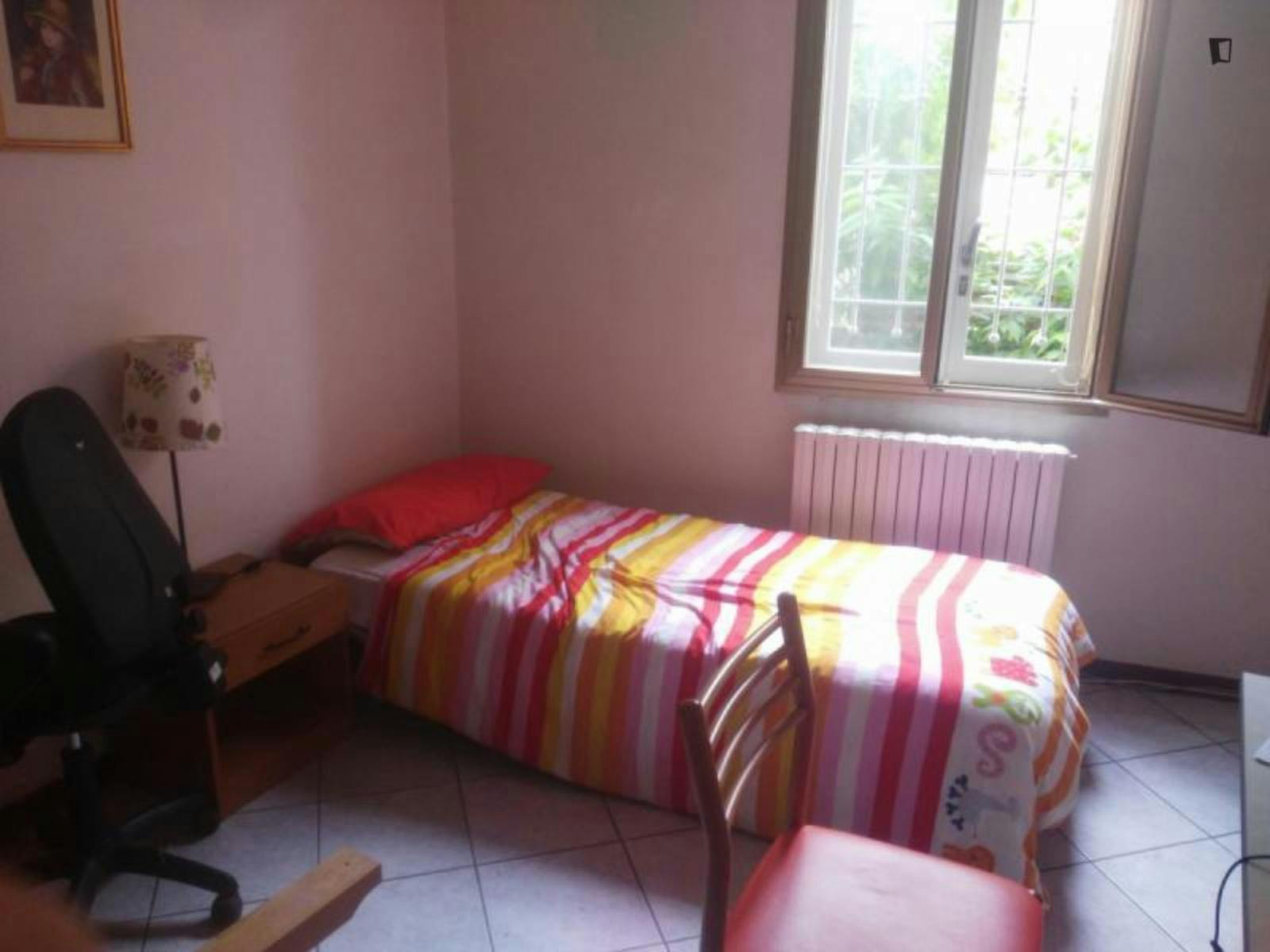 Comfy Single Bedroom well connected to Città Universitaria