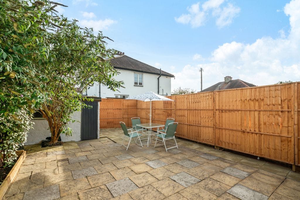Amazing 3 bedroom House with Garden and Parking in Richmond