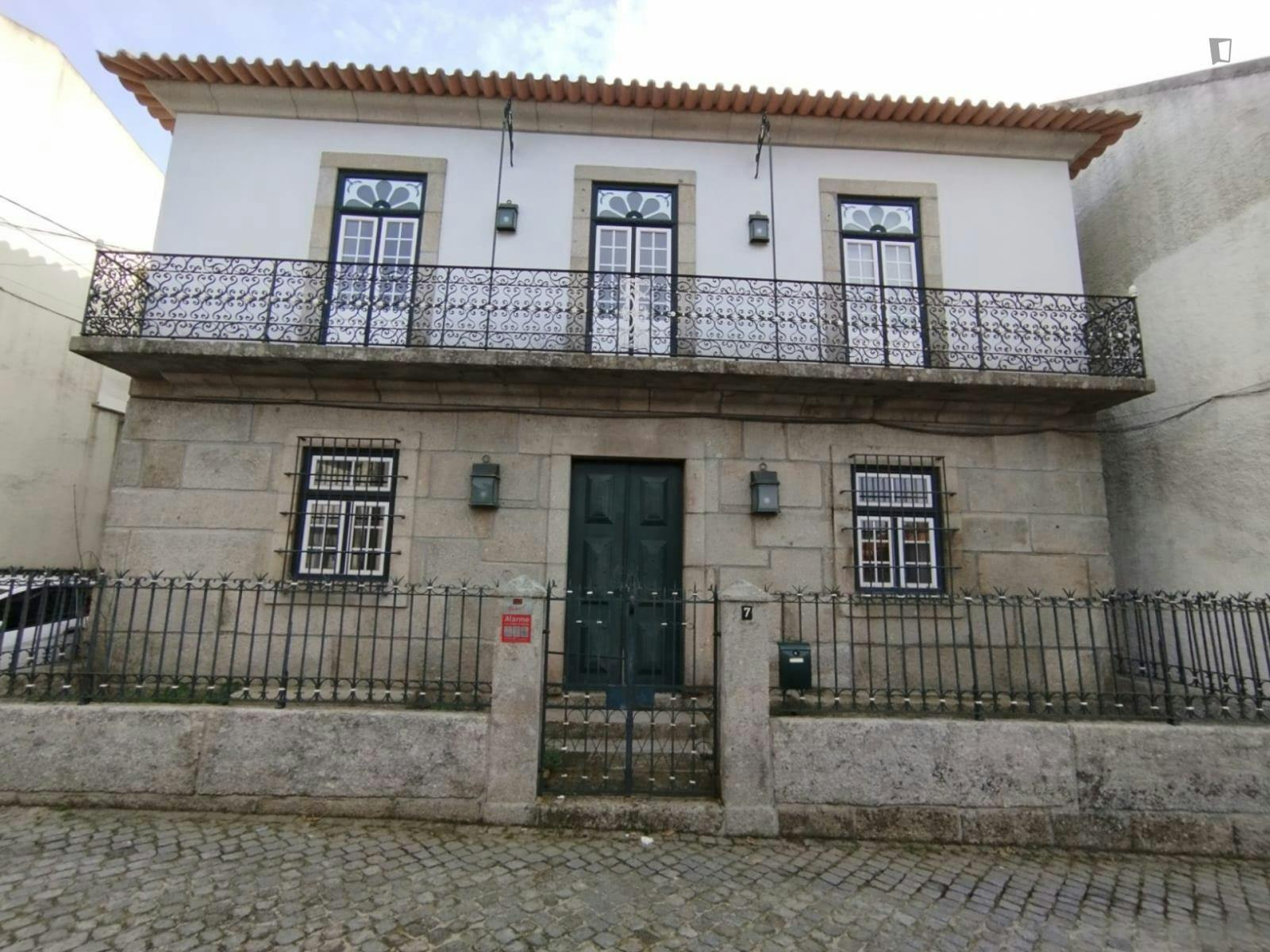 Homely 5 Bedroom House close to Serra da Estrela Nature Park