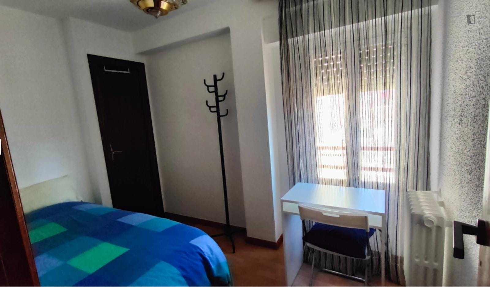 Comfy Single Bedroom close to University of Zaragoza