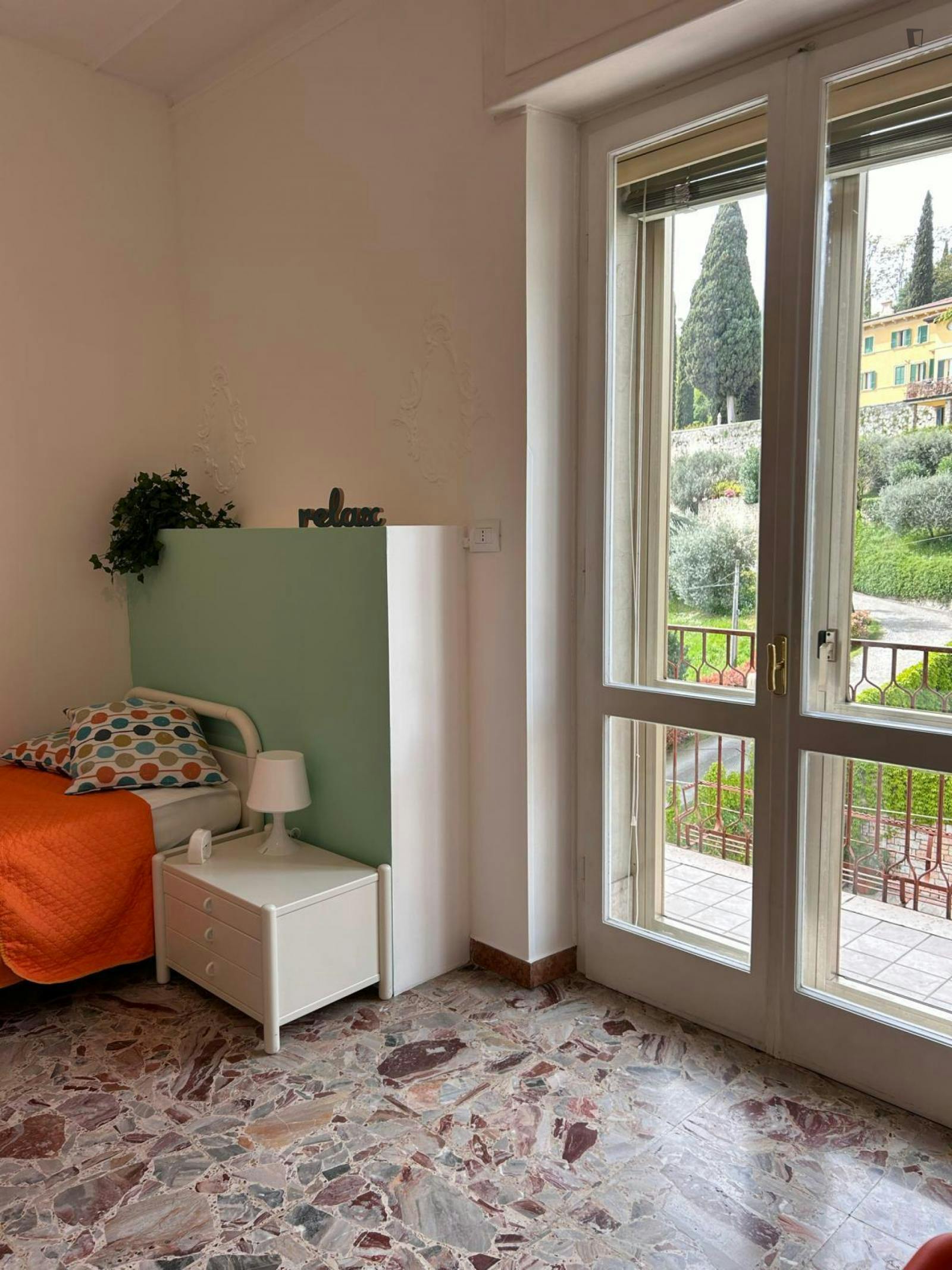 Bright single bedroom near Termini station 