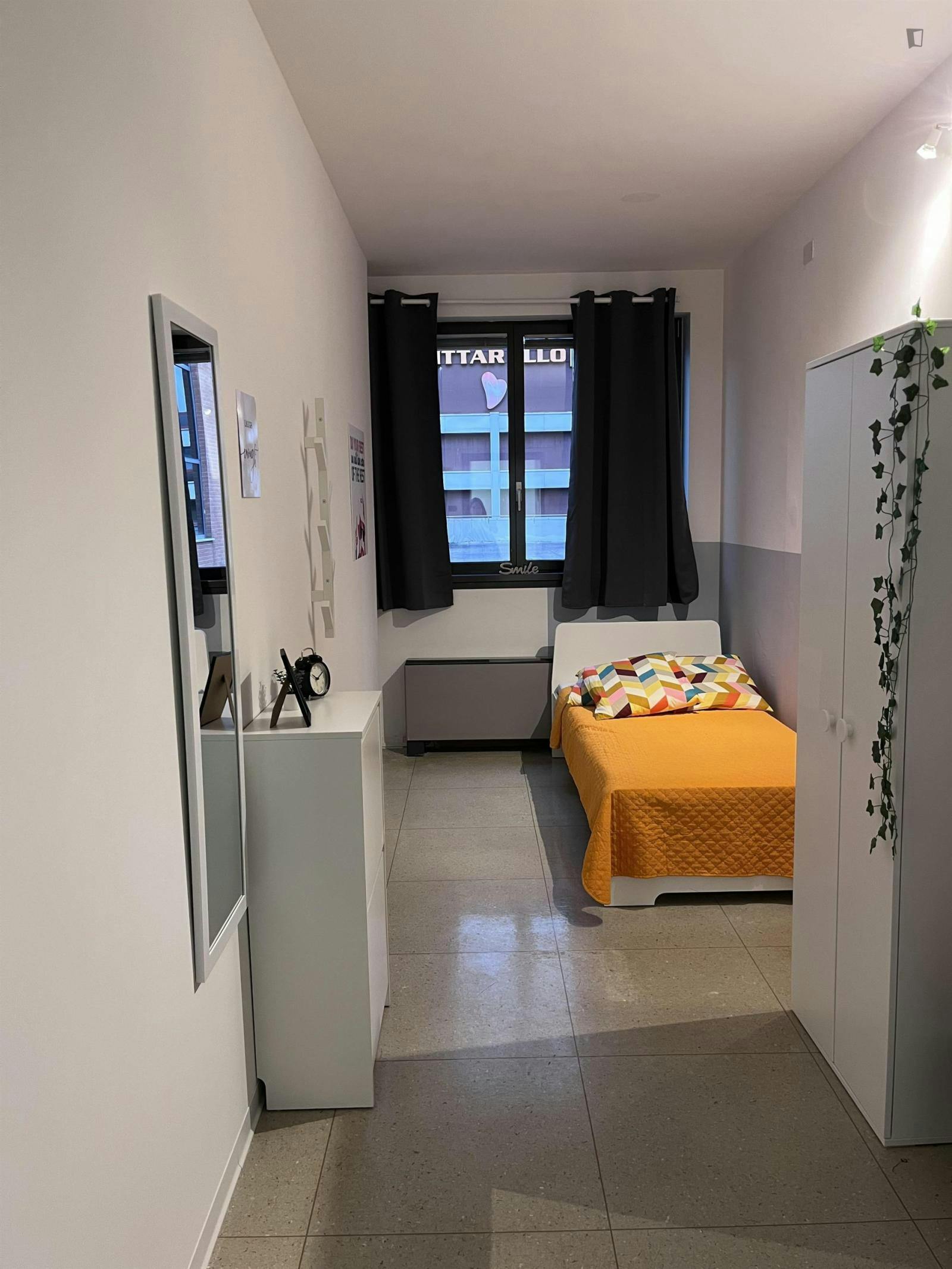 Homely single bedroom near Trento Main Train Station
