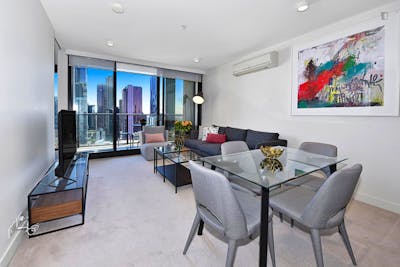 Homely 2-bedroom apartment near RMIT University  - Gallery -  2