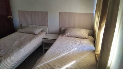 Cosy twin bedroom in Camins al Grau  - Gallery -  1