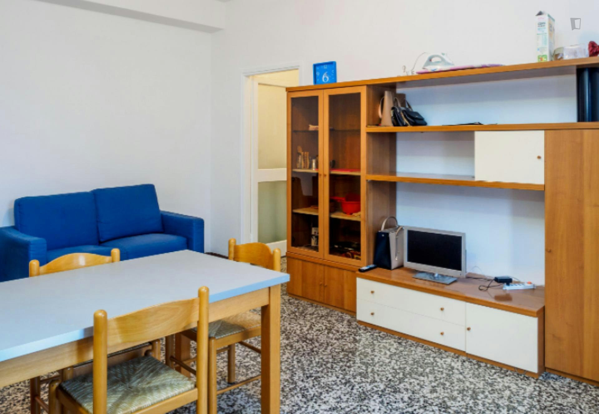 Comfy 1-bedroom flat close to Milano Certosa train station