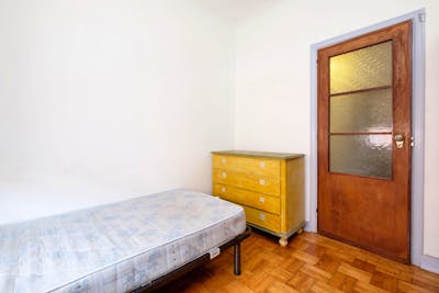 Homely room in Coimbra   - Gallery -  3