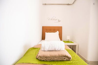 Impressive single bedroom near Saldanha metro station  - Gallery -  2