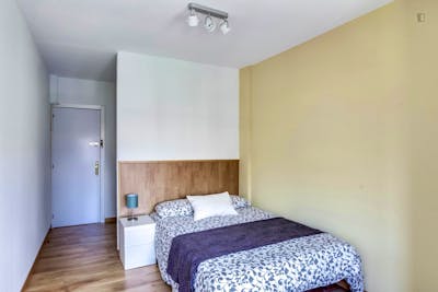 Lovely single bedroom next to Urquinaona metro station  - Gallery -  2