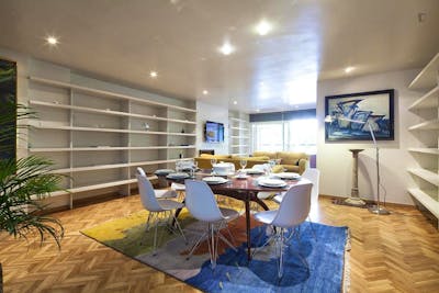 Fantastic 4-bedroom apartment in up-and-coming Sarrià-Sant Gervasi  - Gallery -  2