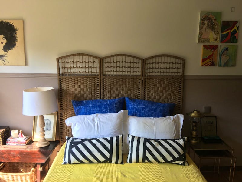 Double bedroom in a 3-bedroom apartment in Braga
