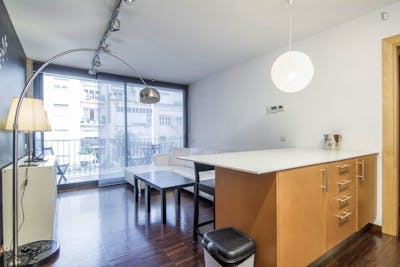 Cool 2-bedroom apartment in up-and-coming Sarrià-Sant Gervasi  - Gallery -  3