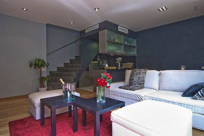 Elegant 2-bedroom apartment in lively Gràcia  - Gallery -  2