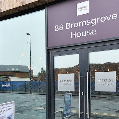 88 Bromsgrove House