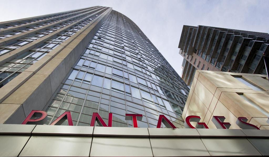 Pantages Hotel Toronto Centre