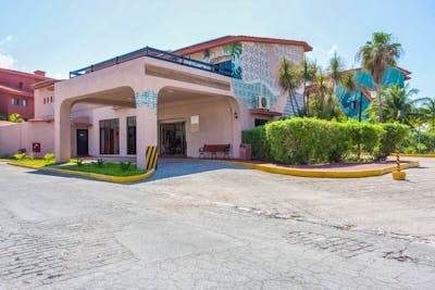 Selina Cancun Laguna, Hotel Zone  - Gallery -  3