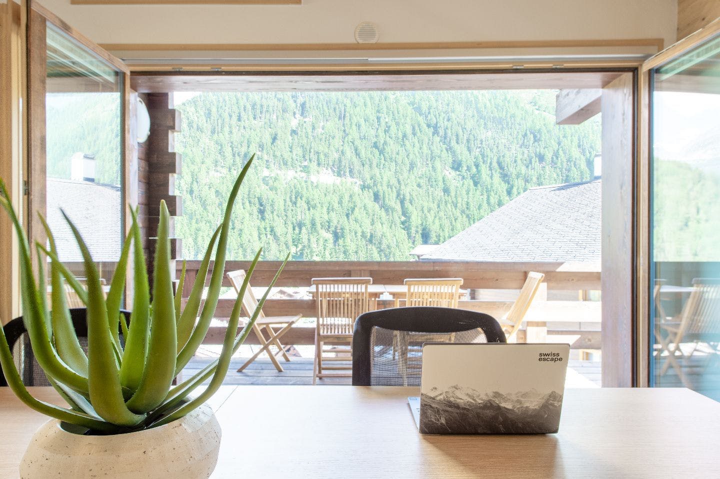 Charming Chalet w/ Stunning Alps View w/ Coworking + Outdoor Areas