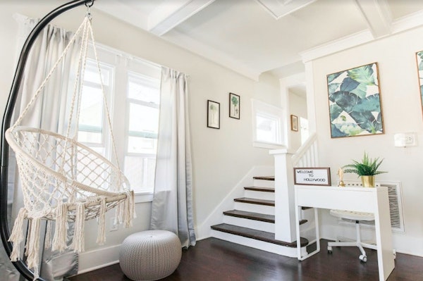 Charming Comfortable House w/ Photo Studio
