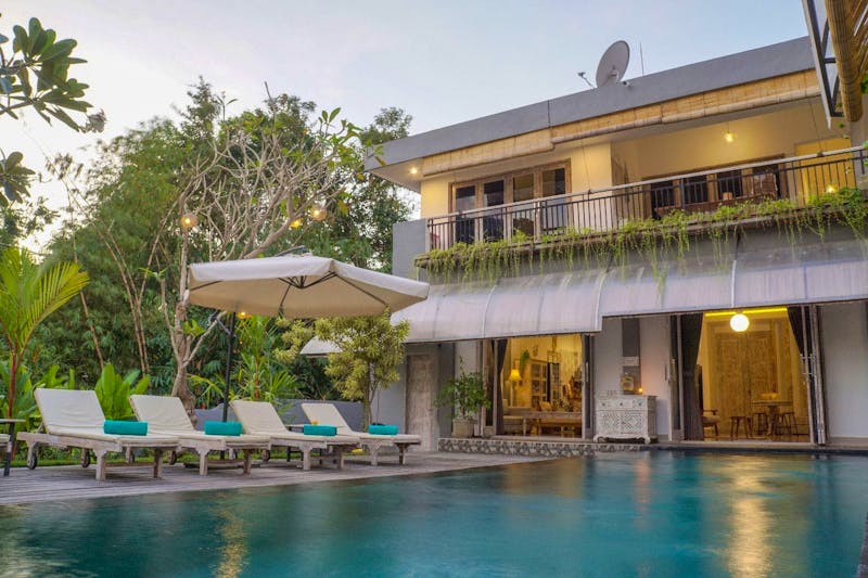 Stunning Tropical Villa w/ Pool + Rooftop Terrace