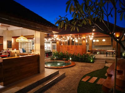 Natural Tropical House  w/ Coworking + Outdoor Areas