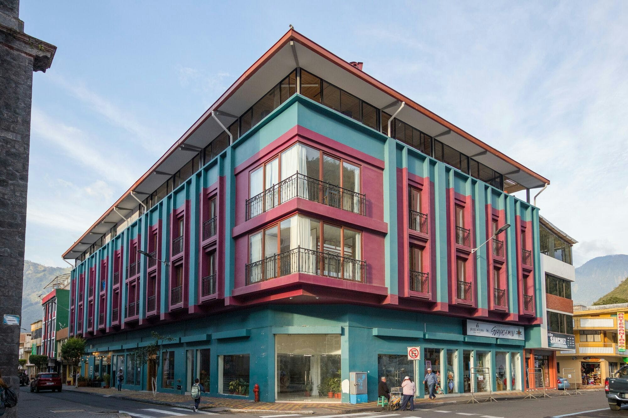 Vibrant Renovated Building w/ Rooftop Terrace + Coworking