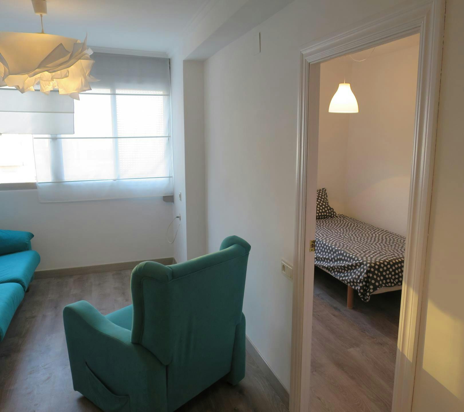 Homely 4-bedroom apartment near the beach, in Betetró