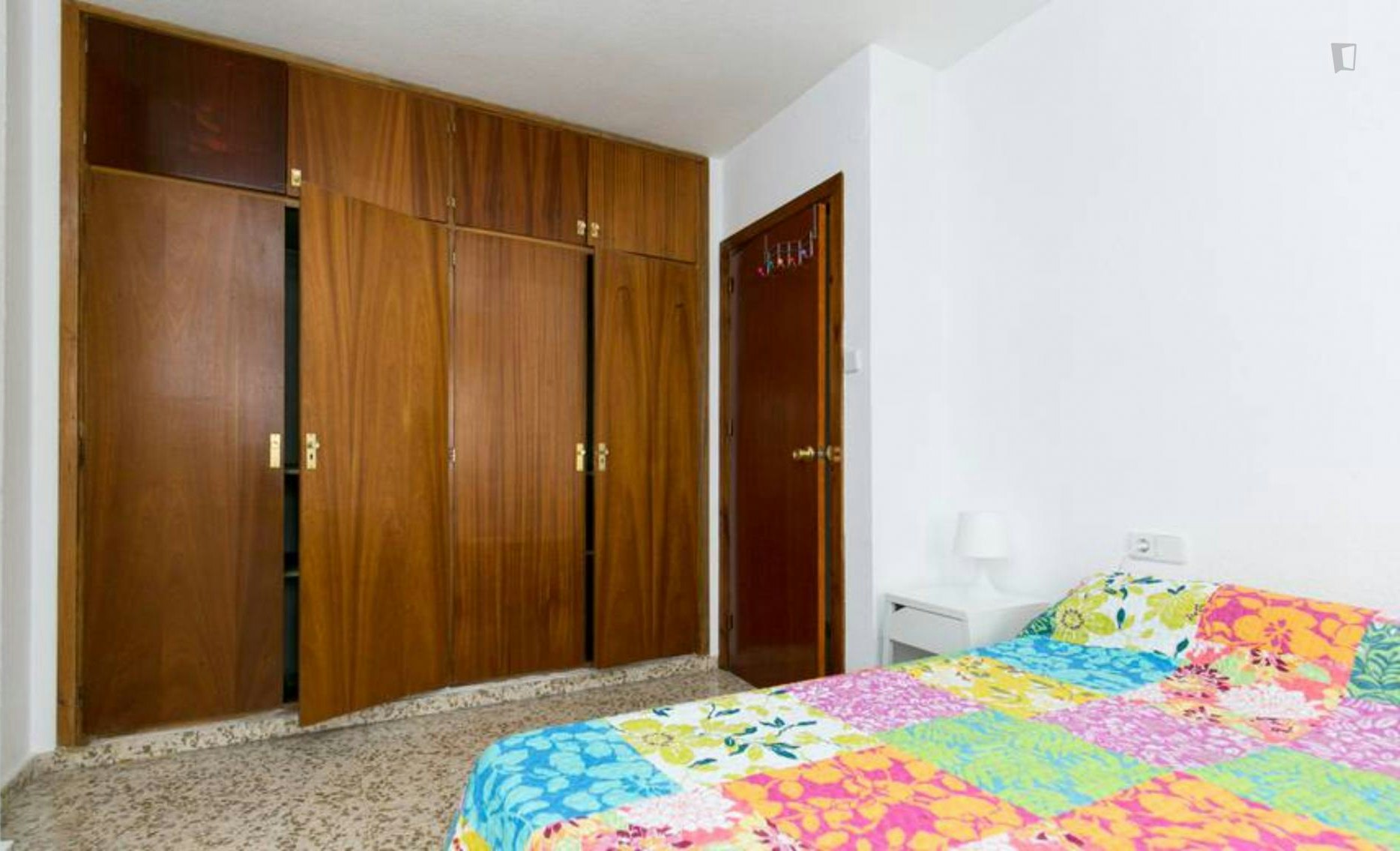 Tasteful double bedroom in Camino de Ronda