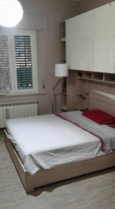 Nice double ensuite bedroom in residential Putignano