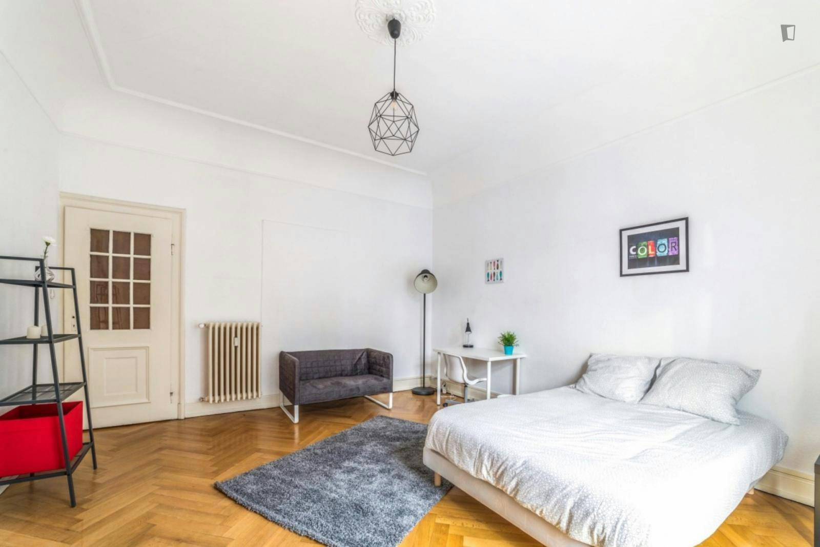 Chambre spacieuse et lumineuse - 22m² - ST31