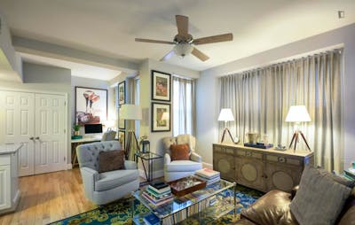 Elegant 1-bedroom apartment near Meridian Hill Park
