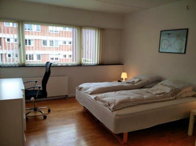 Cozy 2-bedroom apartment in Glostrup