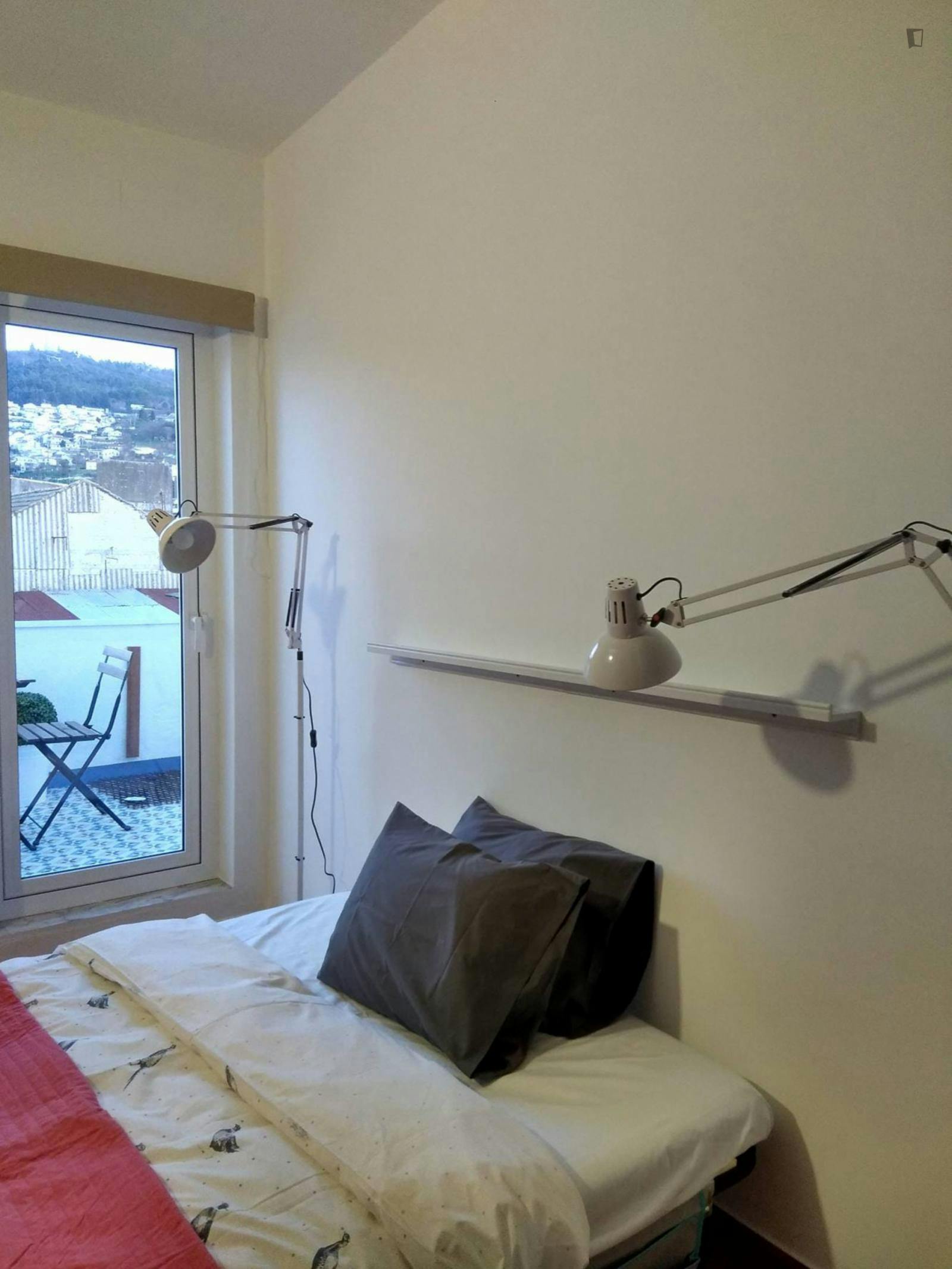 Double bedroom, with private bathroom and balcony, in 3-bedroom apartment